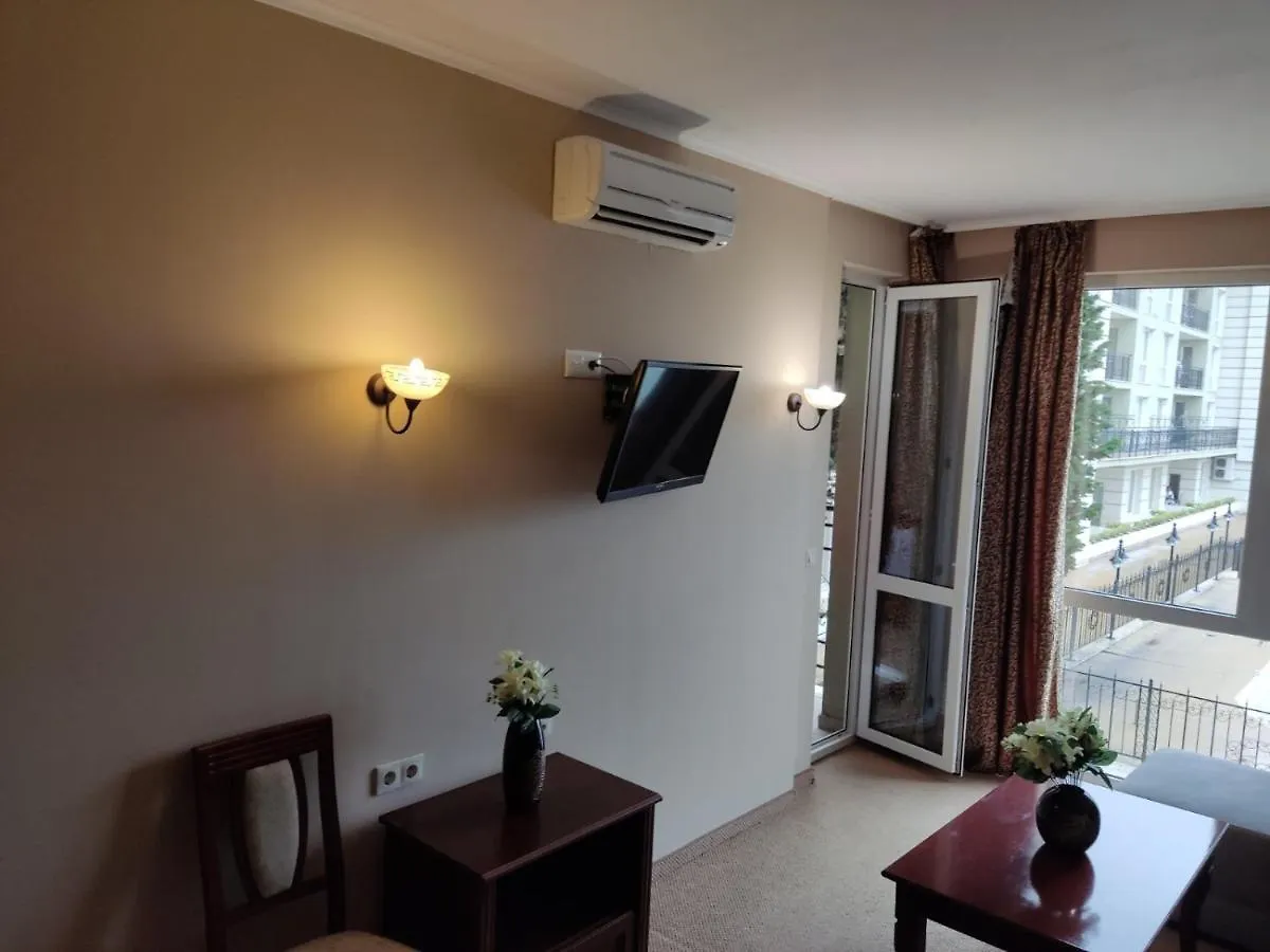 Феста Поморие Първа Линия 0*, Pomorie Bulgaria